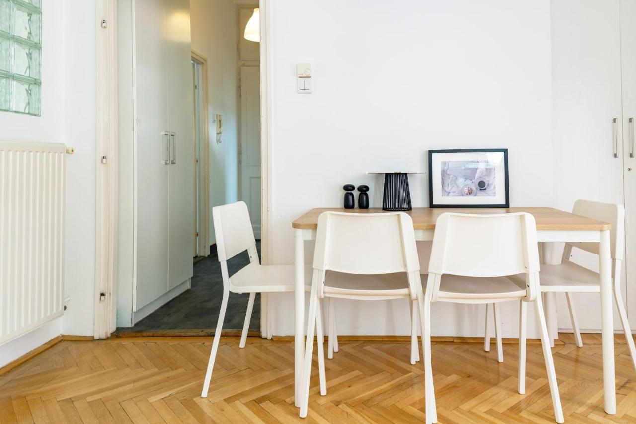 W25 Smart Apartment Budapest Bagian luar foto