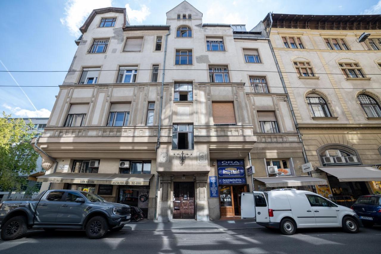 W25 Smart Apartment Budapest Bagian luar foto